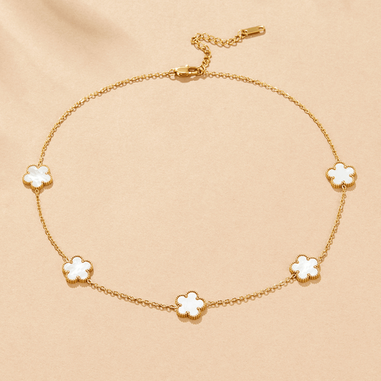 Collier Trèfle en Coquille de Perle