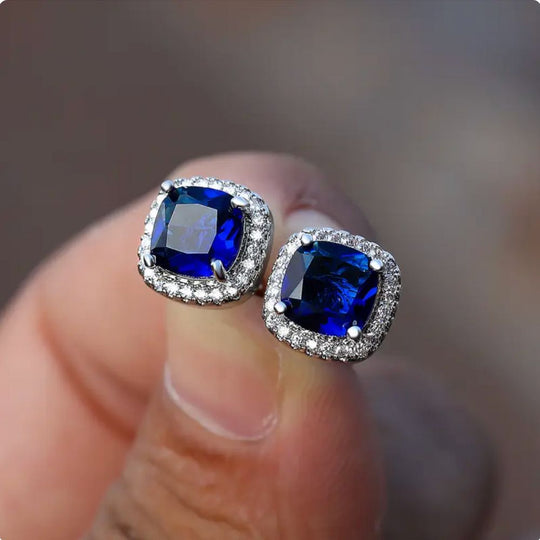 Boucles d'oreilles carrées en saphir