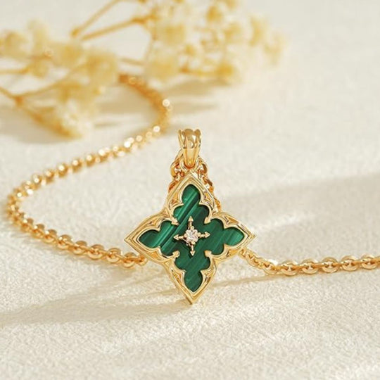 Collier Pendentif Émeraude