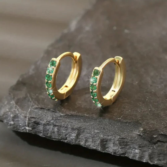 Boucles d'oreilles pendantes dorées inspirées par le littoral
