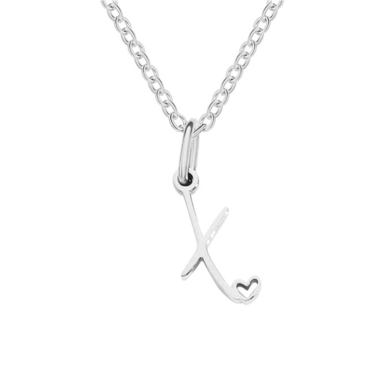 Collier en forme de cœur avec lettre en argent