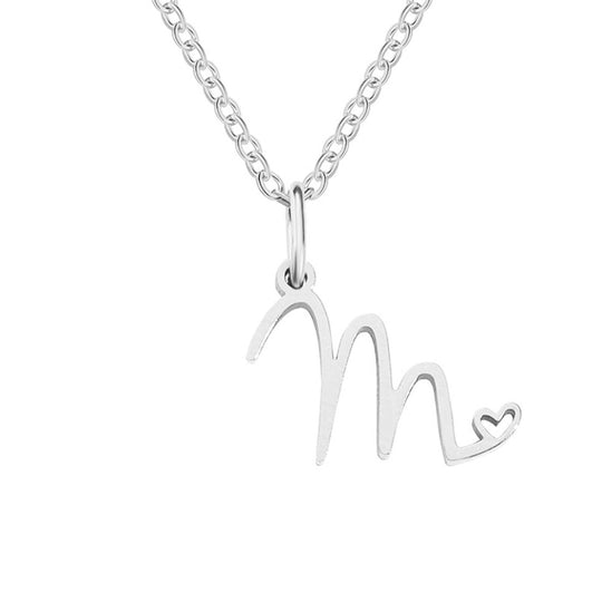 Collier en forme de cœur avec lettre en argent