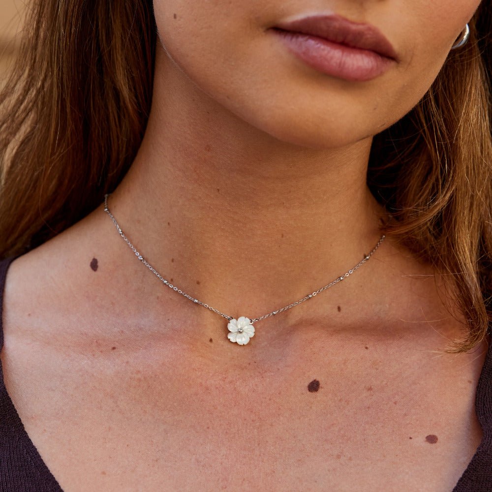 Collier Fleur Argent Blanc