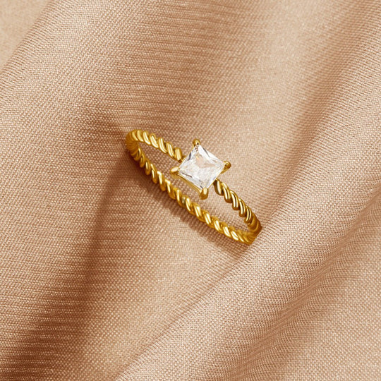 Bague Tordue Sofia en Cristal