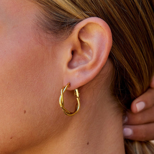 Boucles d'oreilles créoles Celine Tordues