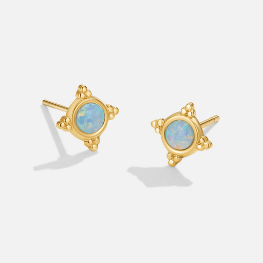 Boucles d'oreilles puces en opale bleue vintage