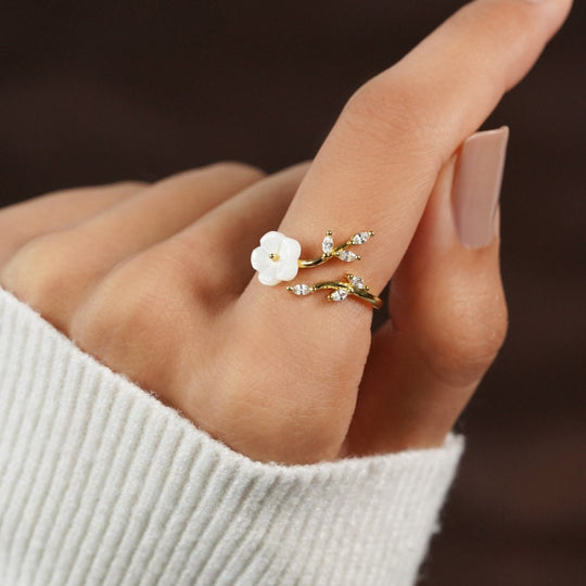 Bague Ouverte en Or avec Fleurs et Feuilles