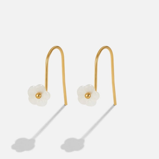 Boucles d'oreilles en forme de coquillage blanc