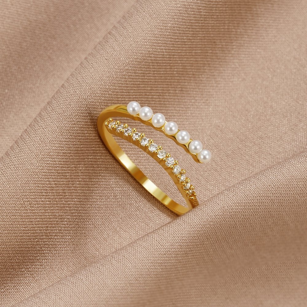 Bague en Perle et Cristal “Wrap Me”